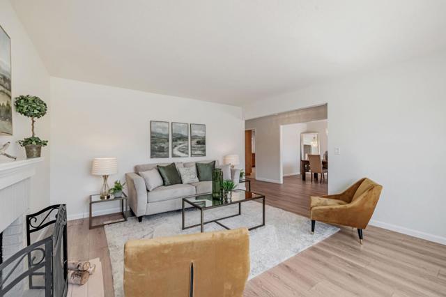 6113 Oak Forest, San Jose CA: https://media.crmls.org/mediaz/be0530b0-94c4-4332-b18b-366d9781bf3a.jpg