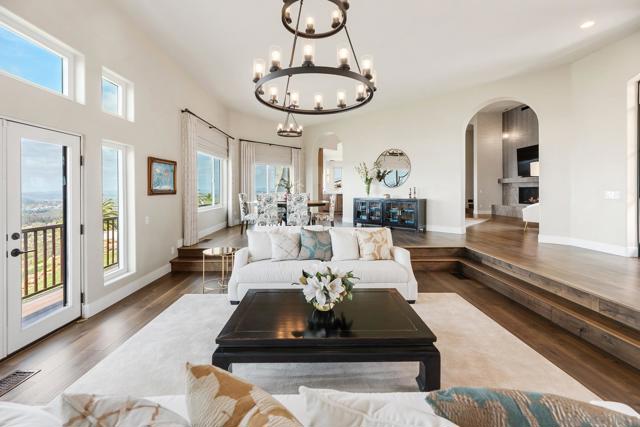 15484 Markar Rd, Poway CA: https://media.crmls.org/mediaz/be0612e9-d8b5-4748-a474-c3ee8127d3e6.jpg