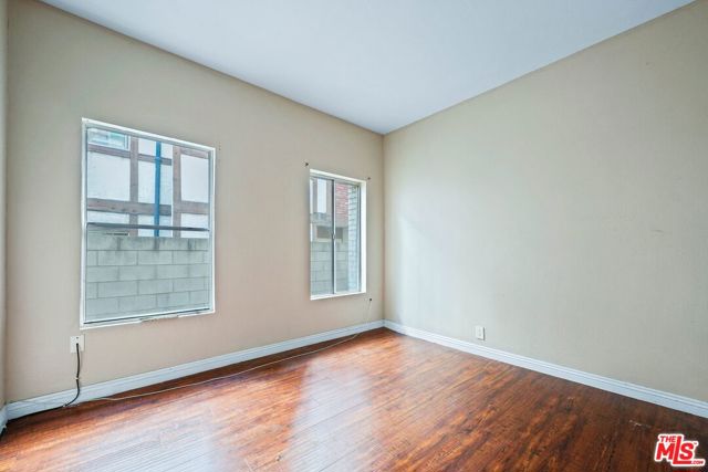 125 West Chestnut Street photo 14