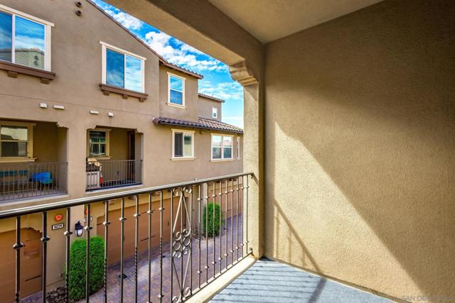 16206 Veridian Cir, San Diego CA: https://media.crmls.org/mediaz/be07ce9e-6ece-4e4c-8aaa-82851d5a56c8.jpg