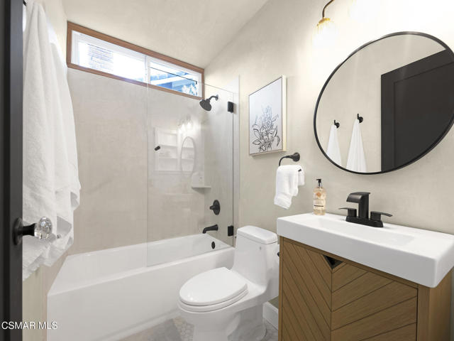 3032 E Black Hills Court, Westlake Village CA: https://media.crmls.org/mediaz/be095918-69d9-4a1c-8910-166953d92a61.jpg