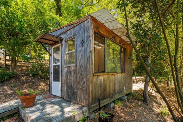 1284 Amesti Road, Corralitos CA: https://media.crmls.org/mediaz/be0979b5-b406-460b-ad28-3b46bf1ee6ac.jpg