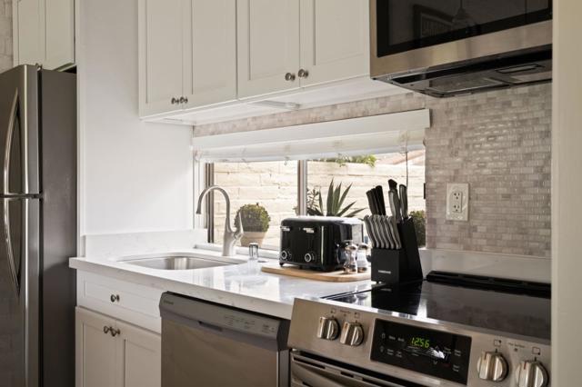 42 Fairways Drive, Napa CA: https://media.crmls.org/mediaz/be0a71f9-e495-4005-a8e6-d71e51a885e2.jpg
