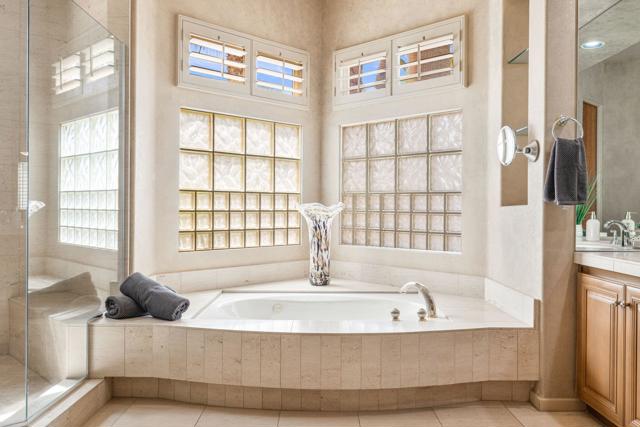 Image 39 of 76 For 682 Elk Clover Circle