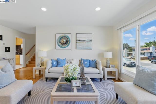 232 Longford Dr, South San Francisco CA: https://media.crmls.org/mediaz/be1038b3-6a7a-482a-a646-3ffce4511cb6.jpg