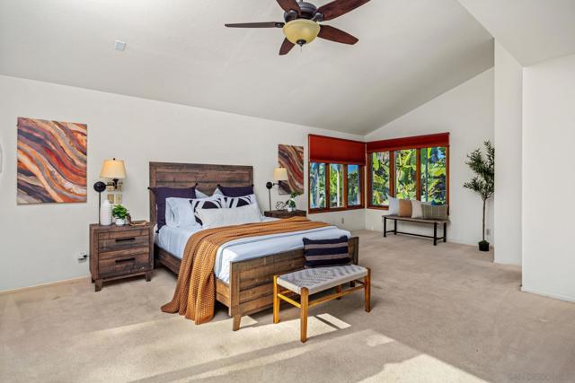 661 Union, Encinitas CA: https://media.crmls.org/mediaz/be113064-e5ea-454f-af27-b04d4a8775ff.jpg