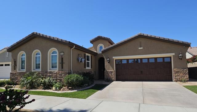 60553 Juniper Lane, La Quinta CA: https://media.crmls.org/mediaz/be11abbc-e536-429b-9506-cf1547b625da.jpg