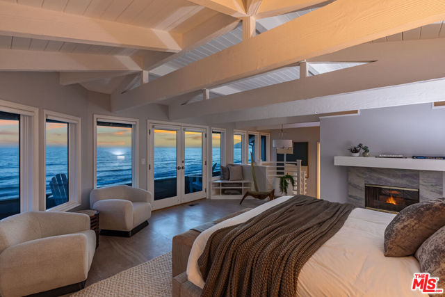 1448 Nathan Lane, Ventura CA: https://media.crmls.org/mediaz/be12fe54-a641-4d76-9645-a5f834ee2bf5.jpg