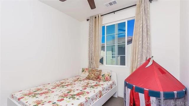 Detail Gallery Image 18 of 21 For 16160 Veridian Cir, San Diego,  CA 92127 - 4 Beds | 3/1 Baths