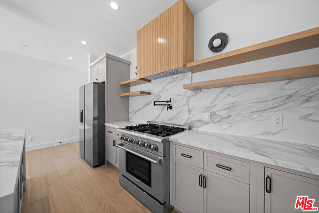 1688 N Sierra Bonita Avenue, Pasadena CA: https://media.crmls.org/mediaz/be14aada-4377-4e09-8df3-59ef99fc0f86.jpg