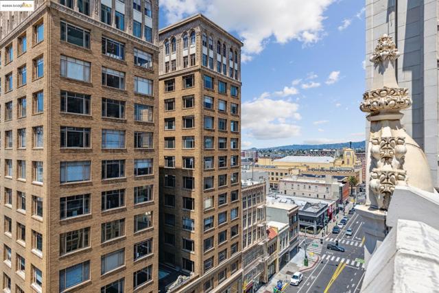 1615 Broadway, Oakland CA: https://media.crmls.org/mediaz/be14f4ee-ad4d-4a6a-8d30-3f9eb2122b06.jpg