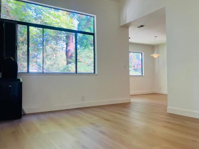 1391 Meadow Ridge Circle, San Jose CA: https://media.crmls.org/mediaz/be1642cd-5d8d-4ba2-8bc3-8693e3363dad.jpg