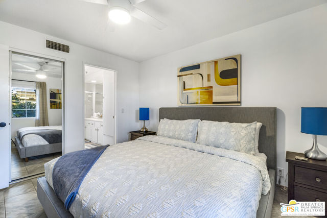 2700 Lawrence Crossley Road, Palm Springs CA: https://media.crmls.org/mediaz/be16814b-c39f-4857-90c3-0afcbf8e83b4.jpg