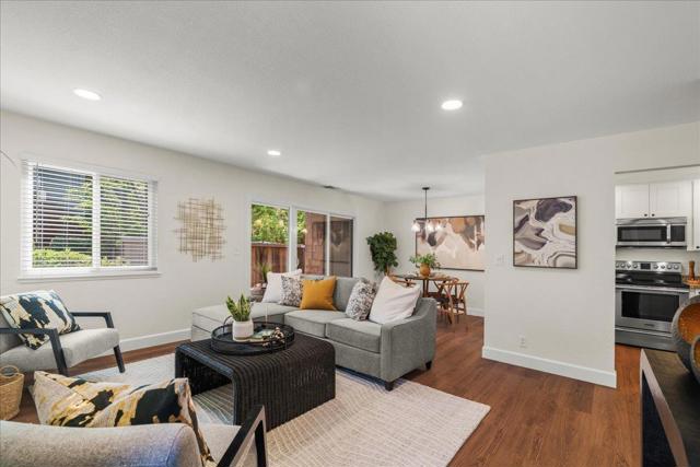 1305 La Terrace Circle, San Jose CA: https://media.crmls.org/mediaz/be175cfe-af68-4b23-a11f-241f27fe9b26.jpg