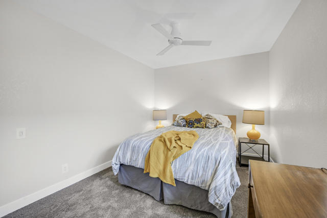 2006 E Sandalwood Drive, Palm Springs CA: https://media.crmls.org/mediaz/be179925-5578-49bf-818d-1356659db060.jpg
