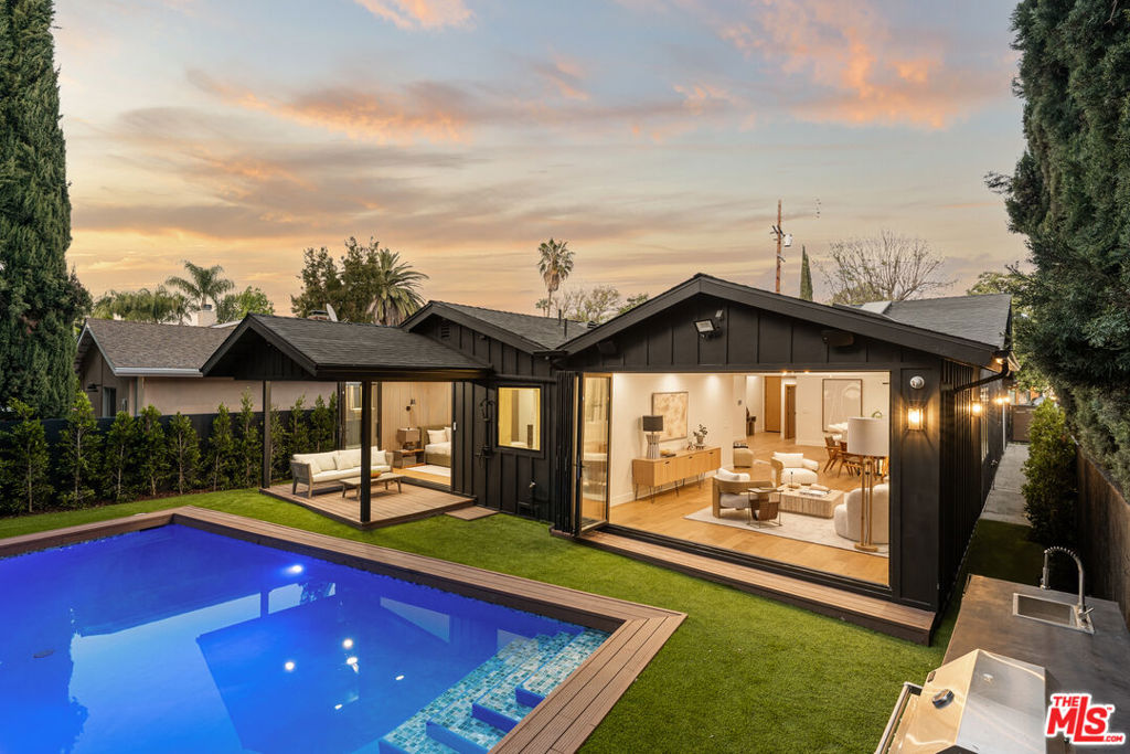 4615 Cedros AvenueSherman Oaks img 24