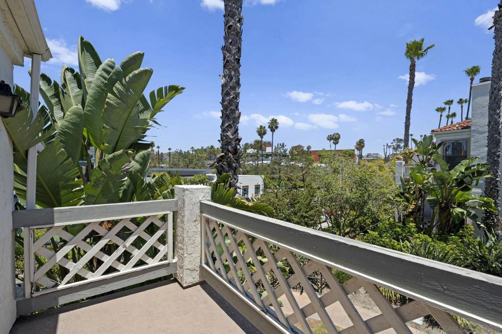 9409 Fairgrove Lane - photo 13