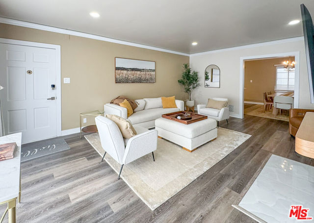 153 South Linden Drive, 1 photo 7
