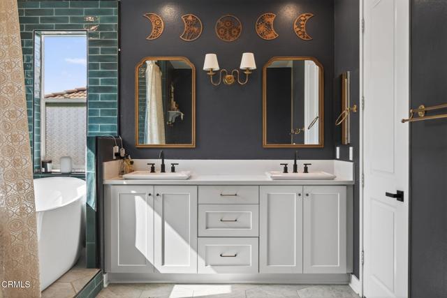 Detail Gallery Image 22 of 63 For 562 Kumquat Ct, Santa Paula,  CA 93060 - 5 Beds | 4 Baths