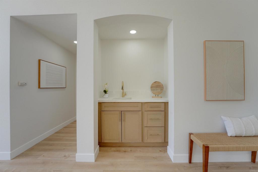 1022 La Casa Drive - photo 16