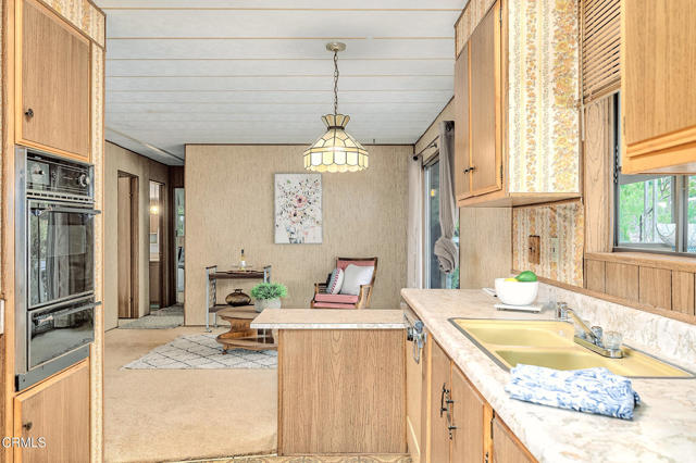 Detail Gallery Image 12 of 40 For 10 La Lomita #0,  Newbury Park,  CA 91320 - 2 Beds | 2 Baths