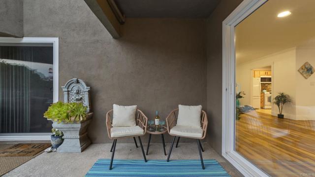 2517 Navarra Drive, Carlsbad CA: https://media.crmls.org/mediaz/be1d688a-6d92-462d-b012-98d005b8b5f8.jpg