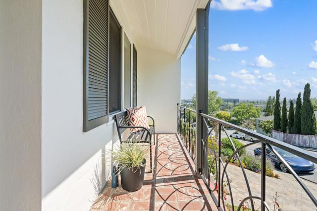 1320 Hull Drive, San Carlos CA: https://media.crmls.org/mediaz/be1edb06-0204-48e6-ad55-dac9d0543c93.jpg