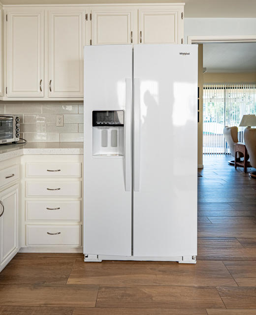 68697 Cll Tortosa, Cathedral City CA: https://media.crmls.org/mediaz/be1ef03a-2486-413c-a322-5e01e42c4b99.jpg