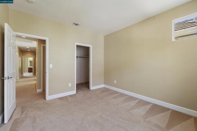 513 Lexington Dr, Vallejo CA: https://media.crmls.org/mediaz/be1ef217-23f4-4178-9594-0f03b1490c34.jpg