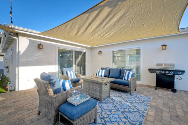 1221 4th St, San Diego CA: https://media.crmls.org/mediaz/be1f5a04-6ff7-4801-a5cb-d1bdf8e41f4e.jpg