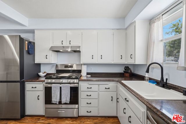 3 Bed Home for Sale in Torrance, California