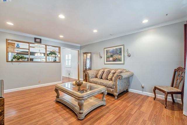 40575 Blacow Road, Fremont CA: https://media.crmls.org/mediaz/be1f60b8-dd87-4bb8-83fa-5ebc5de843d6.jpg