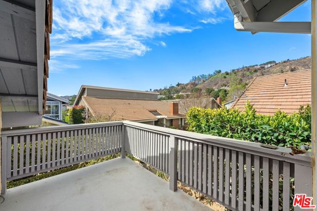 Drew Fenton | 1317 Avenida De Cortez Pacific Palisades CA | MLS: 7117370