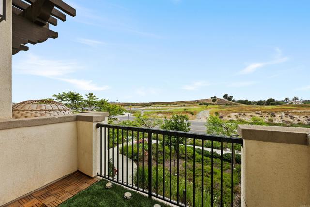 3520 Conner Way, Oceanside CA: https://media.crmls.org/mediaz/be210f92-c2aa-44c5-851c-63e089214093.jpg