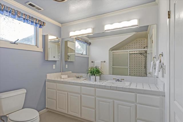 137 S 17th Street, San Jose CA: https://media.crmls.org/mediaz/be2150a1-550f-4e13-ac54-0bef90dd3bb3.jpg