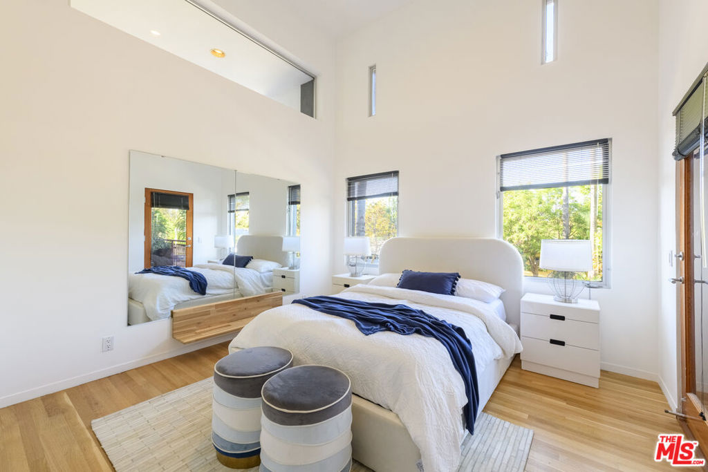 12236 LAUREL TERRACE DriveStudio City img 48