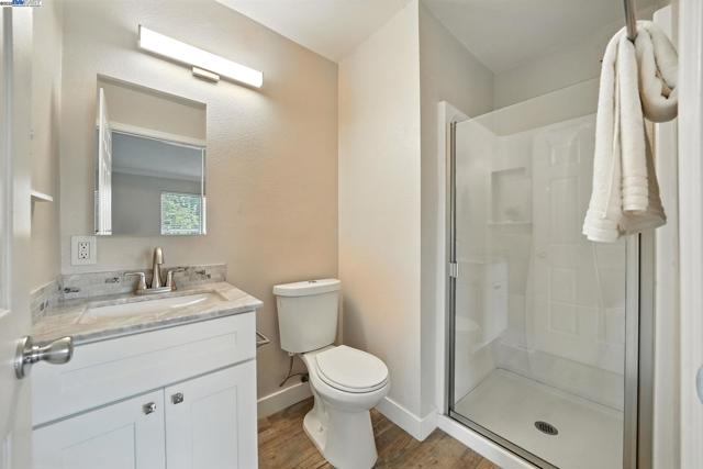 824 Royal Ann Ln, Concord CA: https://media.crmls.org/mediaz/be221294-6527-494c-81a3-341140c35a50.jpg