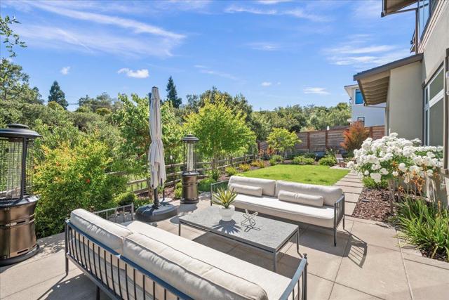 115 Wika Ranch Court, Redwood City CA: https://media.crmls.org/mediaz/be22173c-9d40-46e1-8a9d-d0fa372ca6ed.jpg