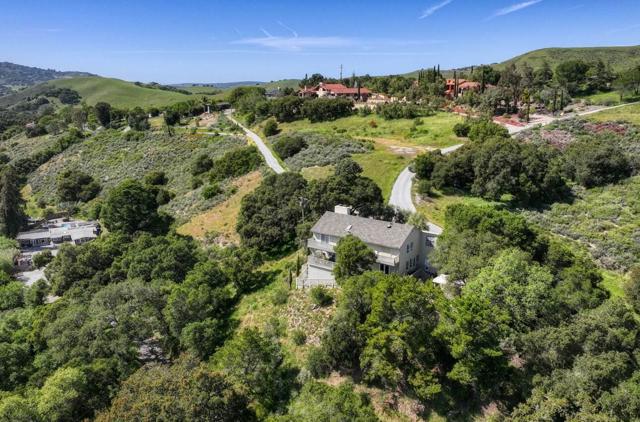 397 B Corral De Tierra Road,  CA: https://media.crmls.org/mediaz/be222243-08f2-4b1e-89a7-ea2ddd3f5990.jpg