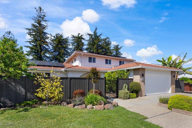 21547 Rosario Avenue, Cupertino CA: https://media.crmls.org/mediaz/be22ae6c-7fa5-4762-a5cf-e1a6e6b8cd37.jpg