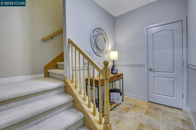 6130 Old Quarry Loop, Oakland CA: https://media.crmls.org/mediaz/be231dff-dc7e-4dc9-acb8-beba2df0d3e0.jpg