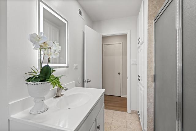 332 Camino Al Lago, Menlo Park CA: https://media.crmls.org/mediaz/be24c946-a801-492a-b2c7-3b5992c25df5.jpg