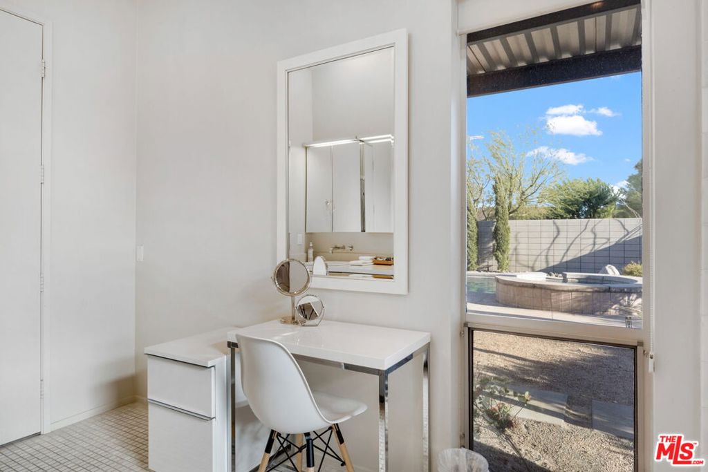 MLS #25603571 image #21