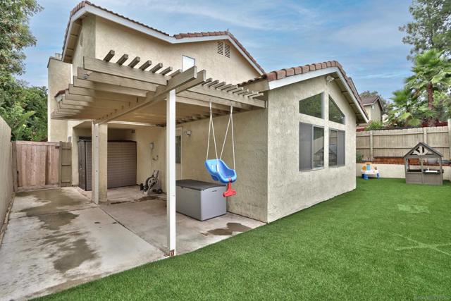 2258 Charise St, Escondido CA: https://media.crmls.org/mediaz/be25248c-3884-481c-9869-5145ebabeb26.jpg