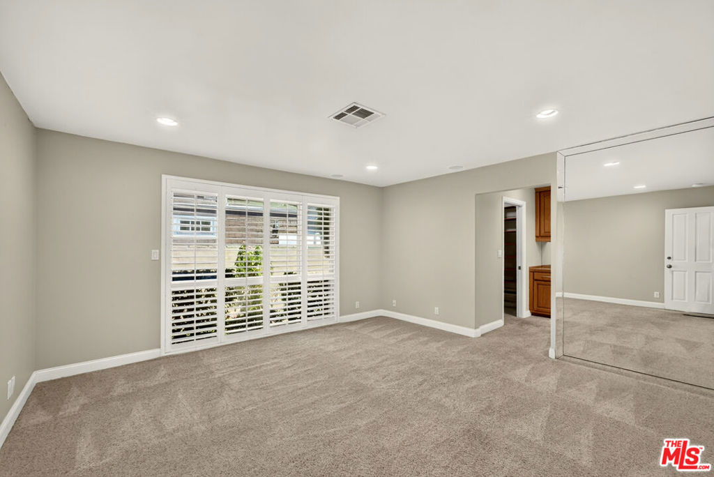 MLS #26873573 image #14