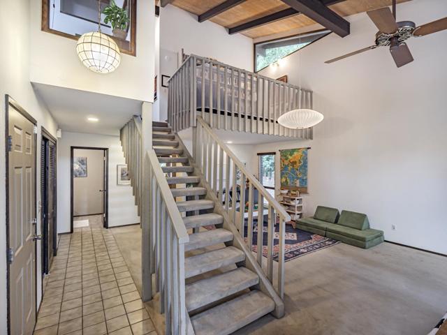 Image 19 of 65 For 251 Sunnycroft Road