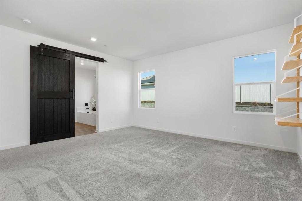 MLS #250036111SD image #12