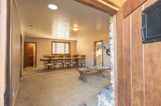 33120 River Road, Gonzales CA: https://media.crmls.org/mediaz/be27d532-3942-4925-81c8-4e81a0fe6fa9.jpg