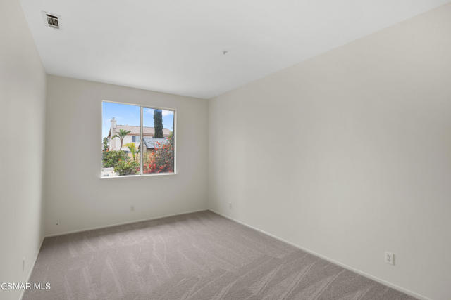 1532 Lorena Drive, Oxnard CA: https://media.crmls.org/mediaz/be2901ee-52dc-4ce3-84c1-de9d2f04d4cb.jpg