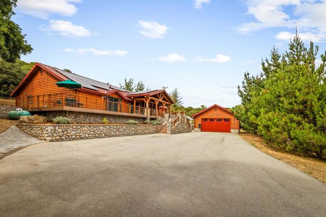 8697 Dyer Road, Salinas CA: https://media.crmls.org/mediaz/be298e95-b558-44cd-998a-0ea1644faa9e.jpg